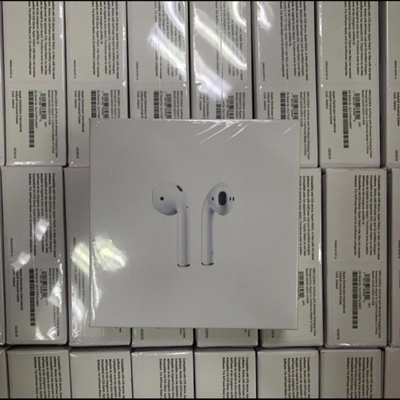 Apple AirPods - Picture 2 of 3